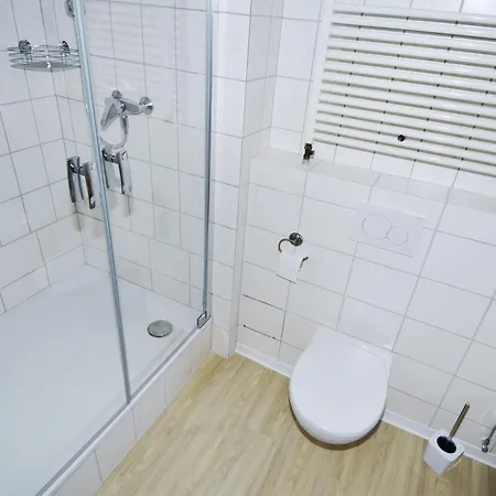 Apartment Suhrenpohl 6 Whg 4 *