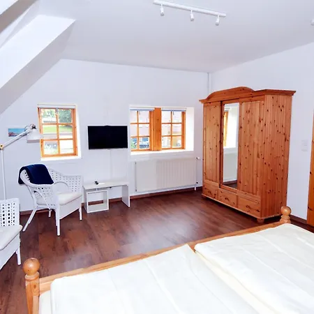 Suhrenpohl 6 Whg 4 Apartment *