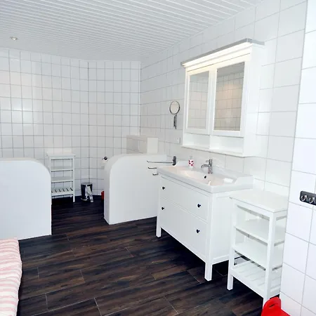 Suhrenpohl 6 Whg 4 Apartment *